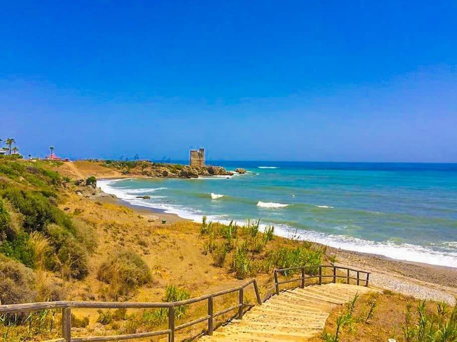 Marina De Casares Beach House San Luis de Sabinillas Esterno foto