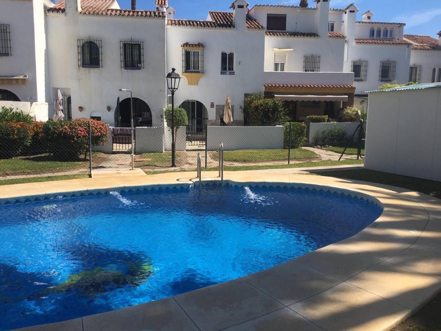 Marina De Casares Beach House San Luis de Sabinillas Esterno foto
